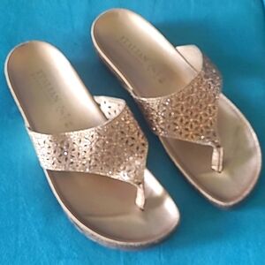 Italian Shoemakers Eloise sparkle sandal Sz 8 1/2